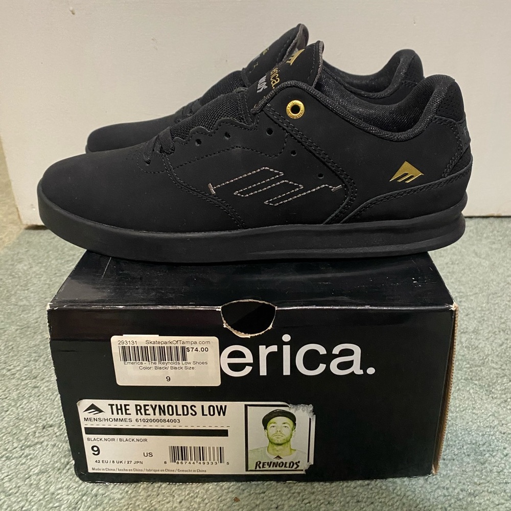 Emerica, the Reynolds low, size 9.
